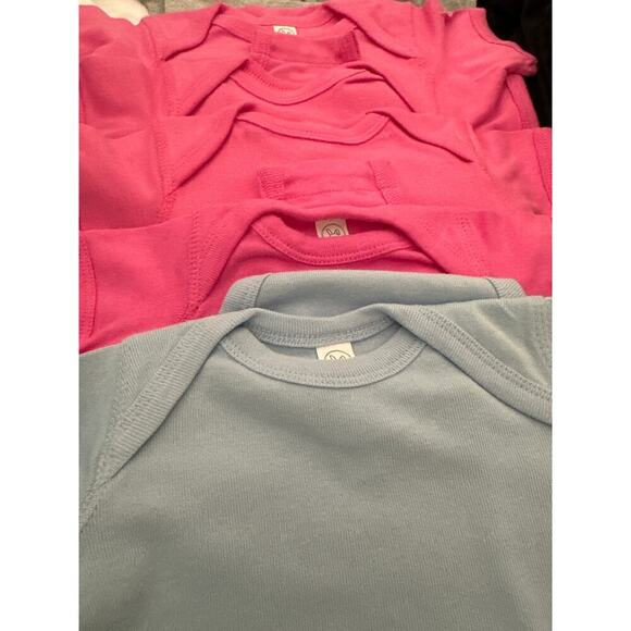 NEW‎ LOT OF 22 Blank Baby & Toddler Bodysuits, T-shirts Mixed Colors Sizes NB-4T - Picture 7 of 9